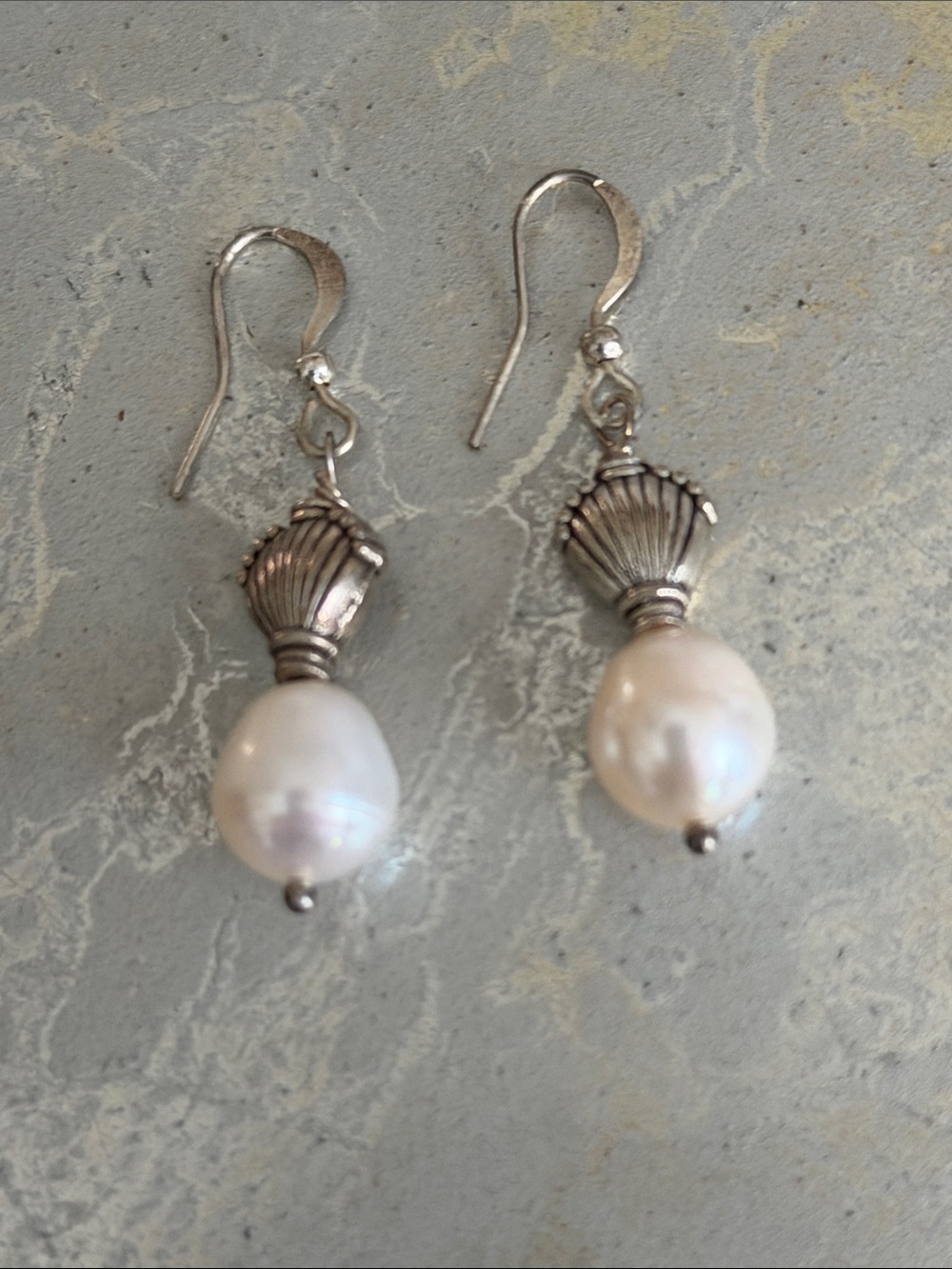 Teardrop freshwater pearls sterling silver wires pierced earrings